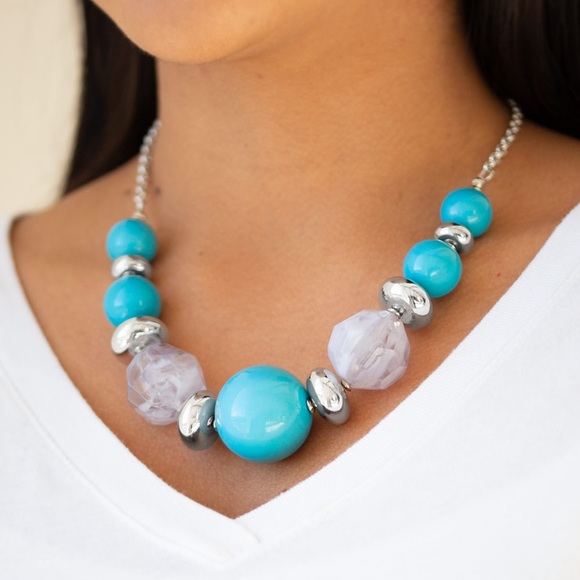 Necklace Set - Picture 1 of 2